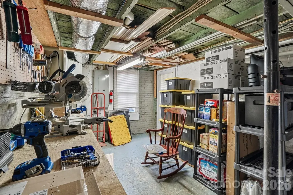 111 Bennett Street Burnsville NC 28714