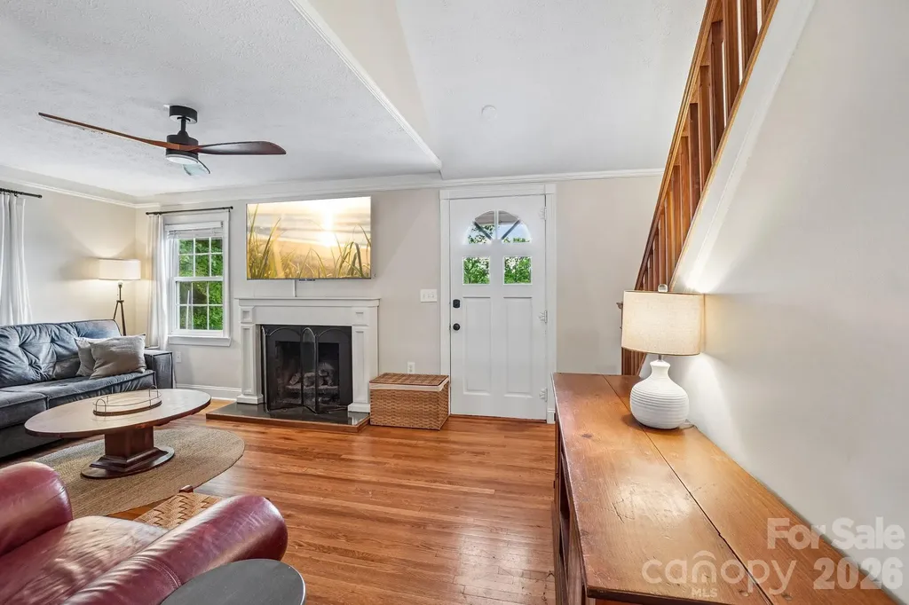 111 Bennett Street Burnsville NC 28714
