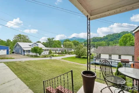 111 Bennett Street Burnsville NC 28714