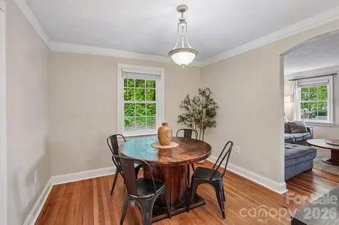111 Bennett Street Burnsville NC 28714