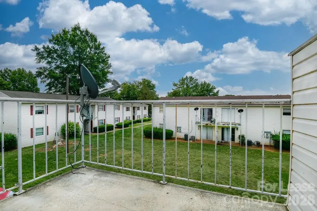 7981 Shady Oak Trail Charlotte NC 28210