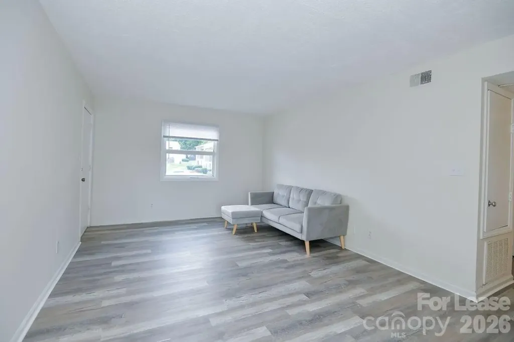 7981 Shady Oak Trail Charlotte NC 28210