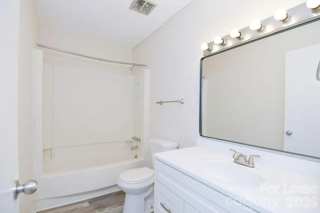 7981 Shady Oak Trail Charlotte NC 28210