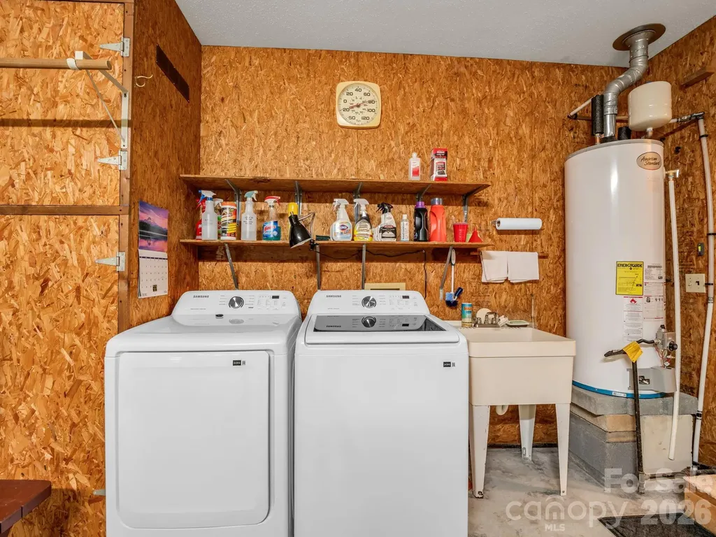 182 Resada Drive Brevard NC 28712