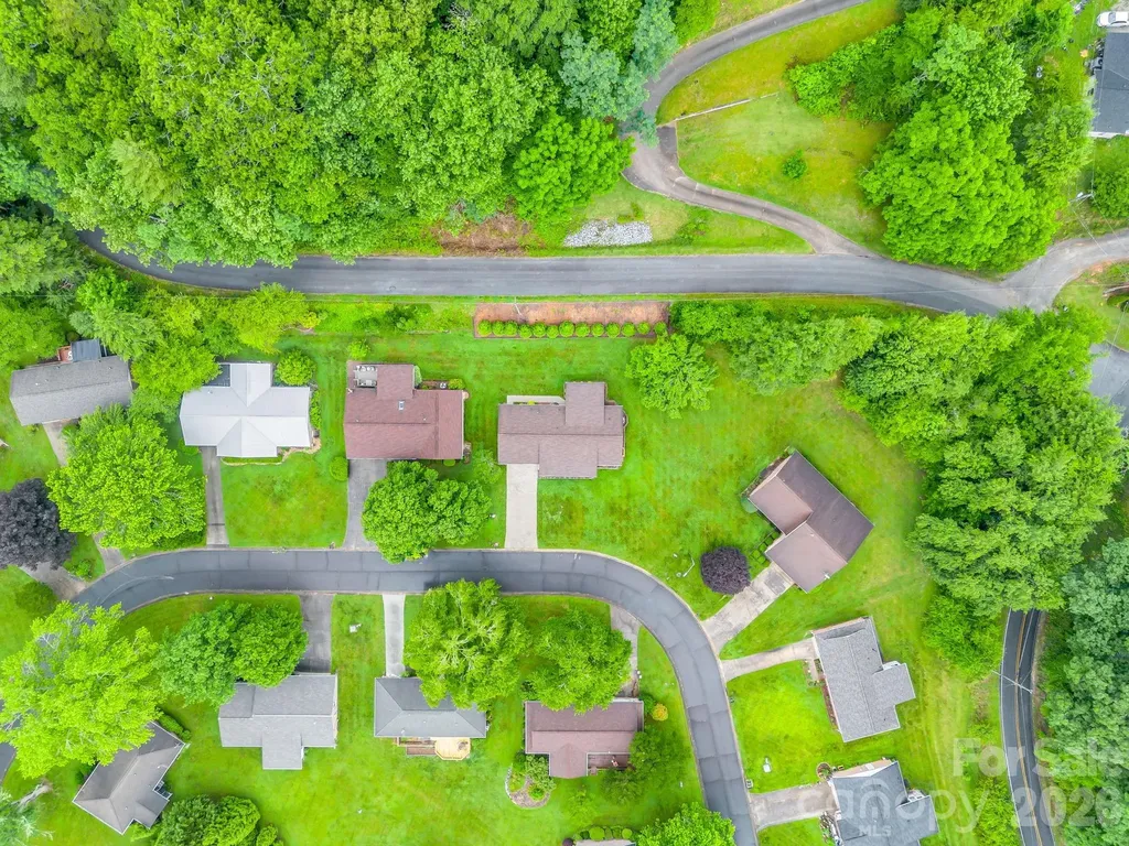 182 Resada Drive Brevard NC 28712