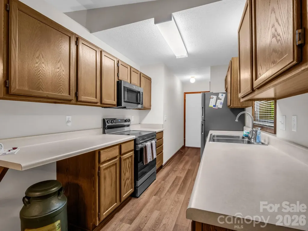 182 Resada Drive Brevard NC 28712