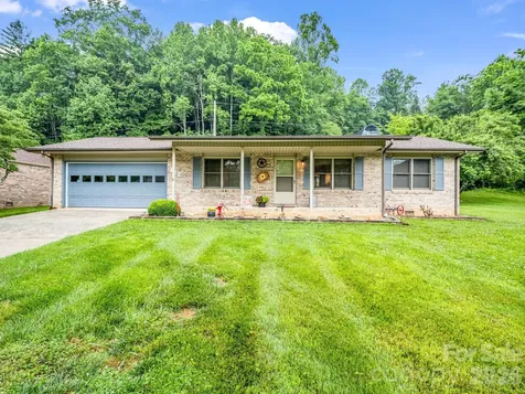 182 Resada Drive Brevard NC 28712