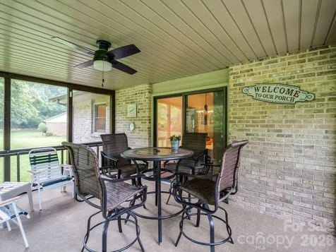 182 Resada Drive Brevard NC 28712