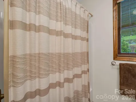 182 Resada Drive Brevard NC 28712