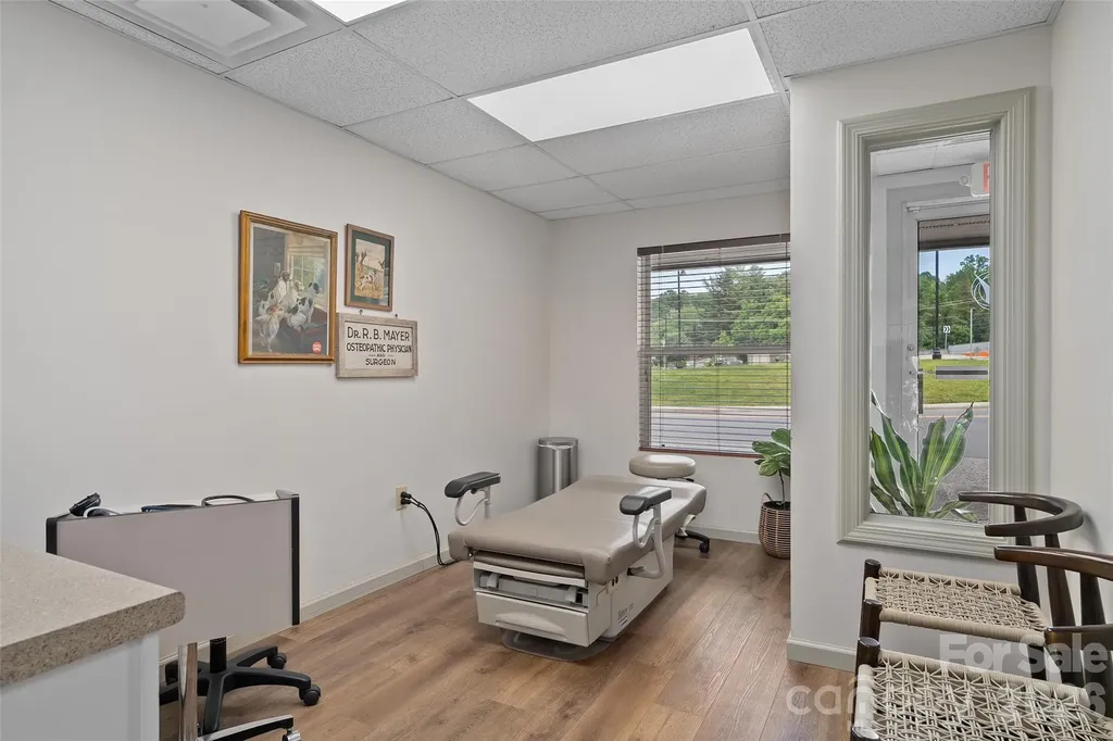 34 Maple Street Waynesville NC 28786