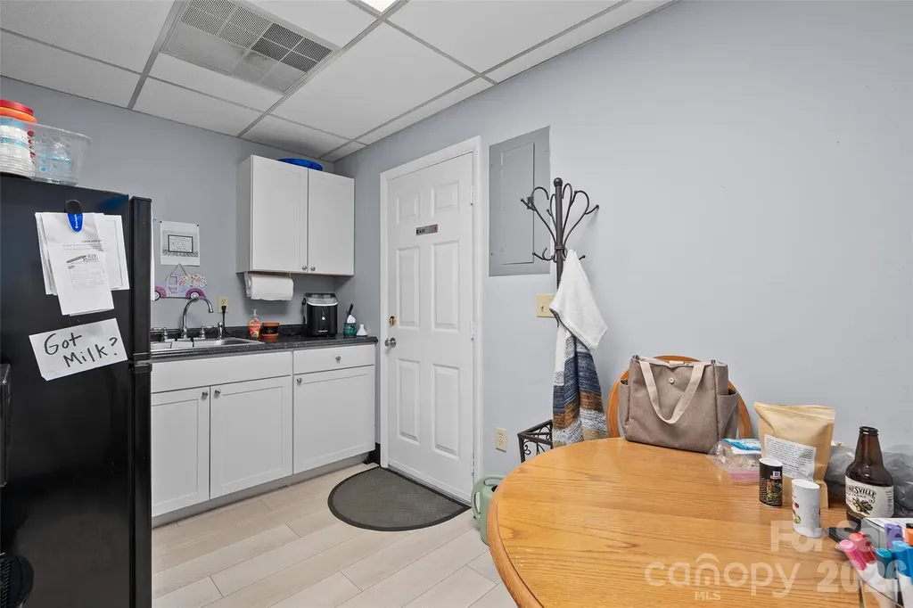 34 Maple Street Waynesville NC 28786