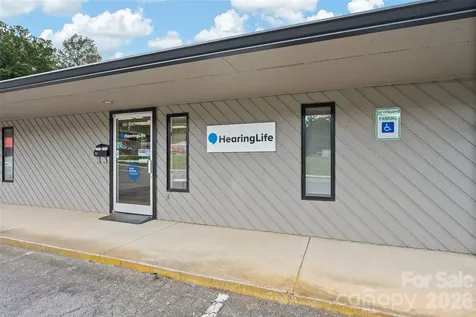 34 Maple Street Waynesville NC 28786
