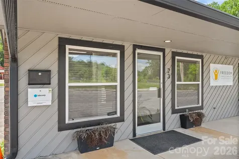 34 Maple Street Waynesville NC 28786