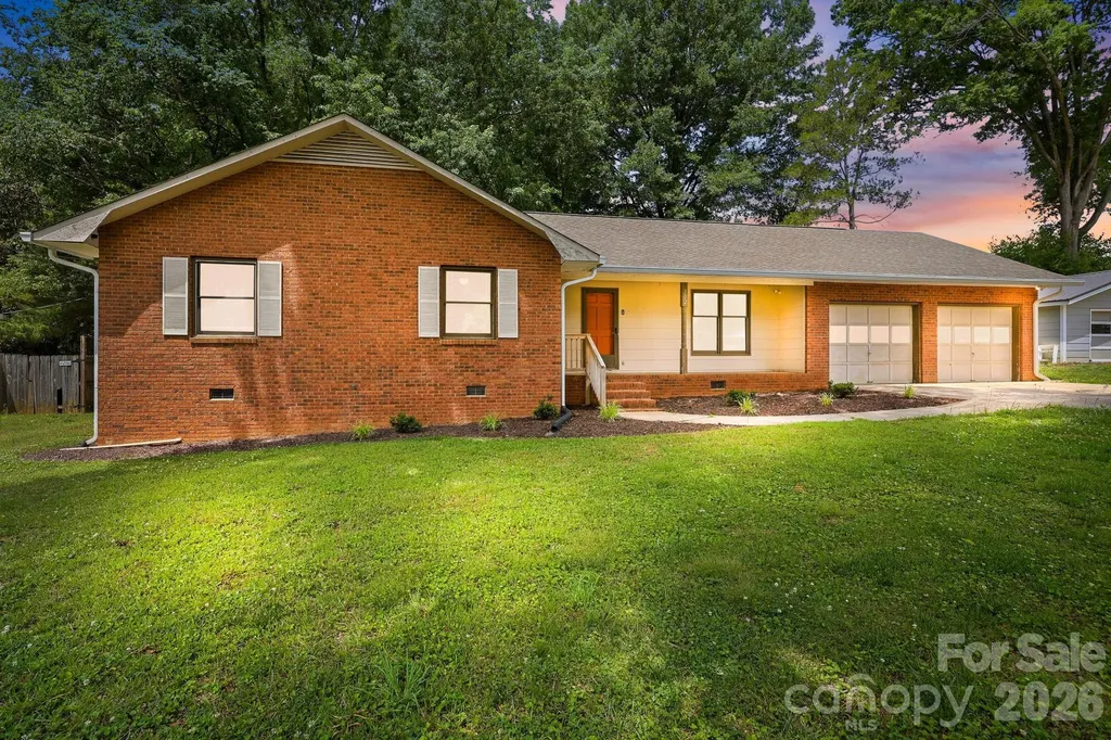 302 S Mccoy Road Salisbury NC 28144