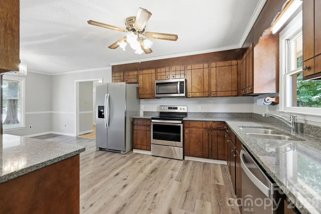 302 S Mccoy Road Salisbury NC 28144