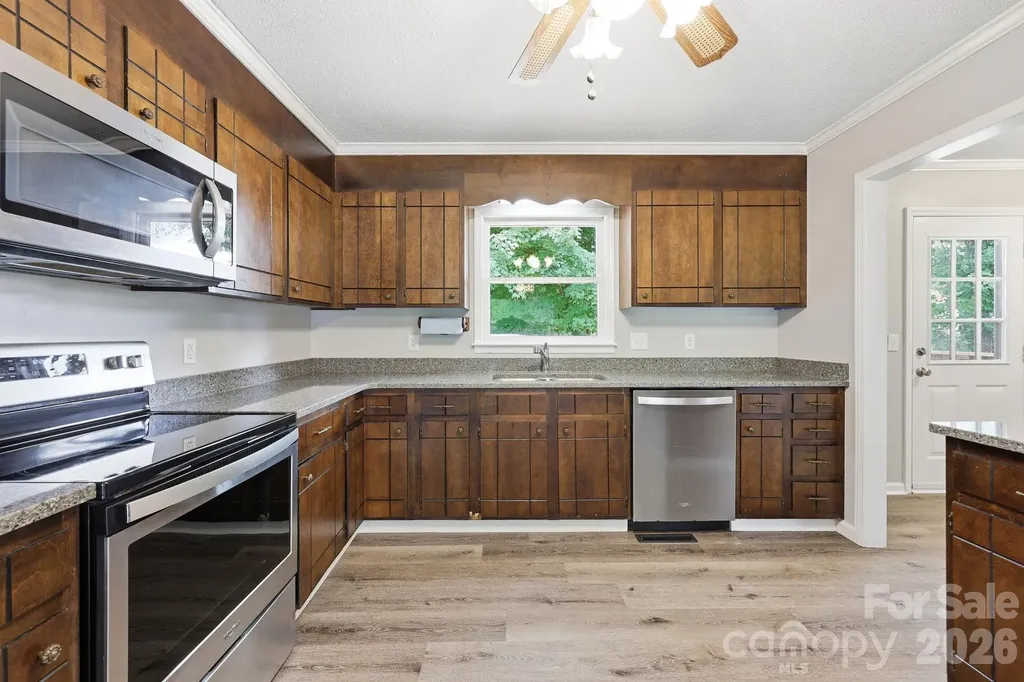 302 S Mccoy Road Salisbury NC 28144