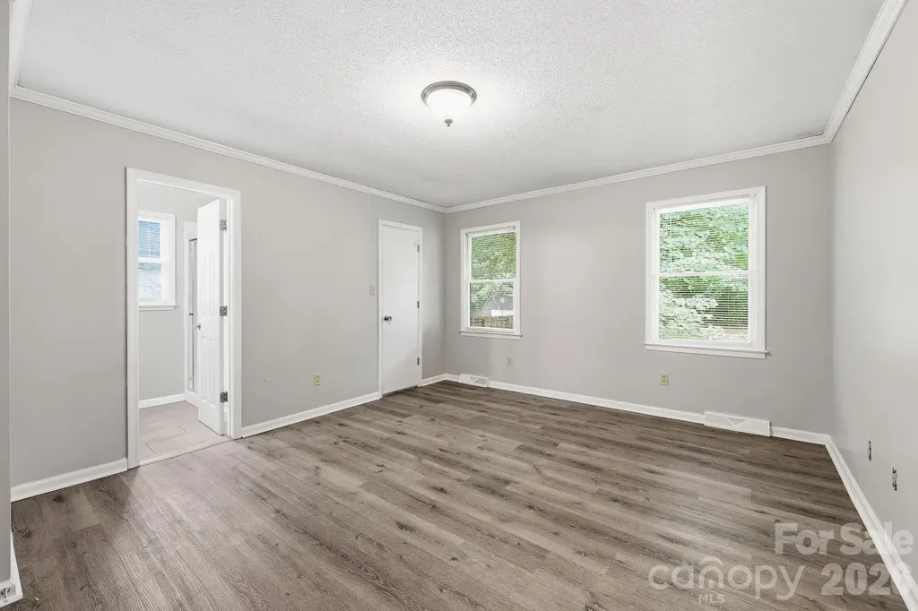 302 S Mccoy Road Salisbury NC 28144