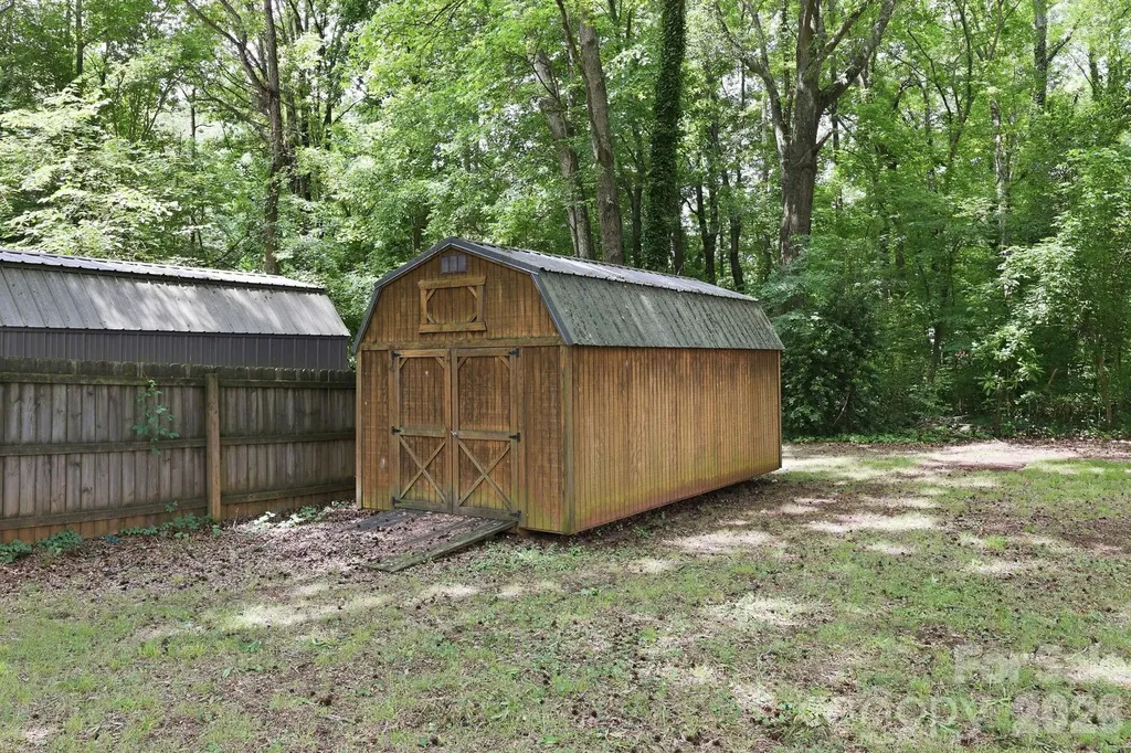 302 S Mccoy Road Salisbury NC 28144