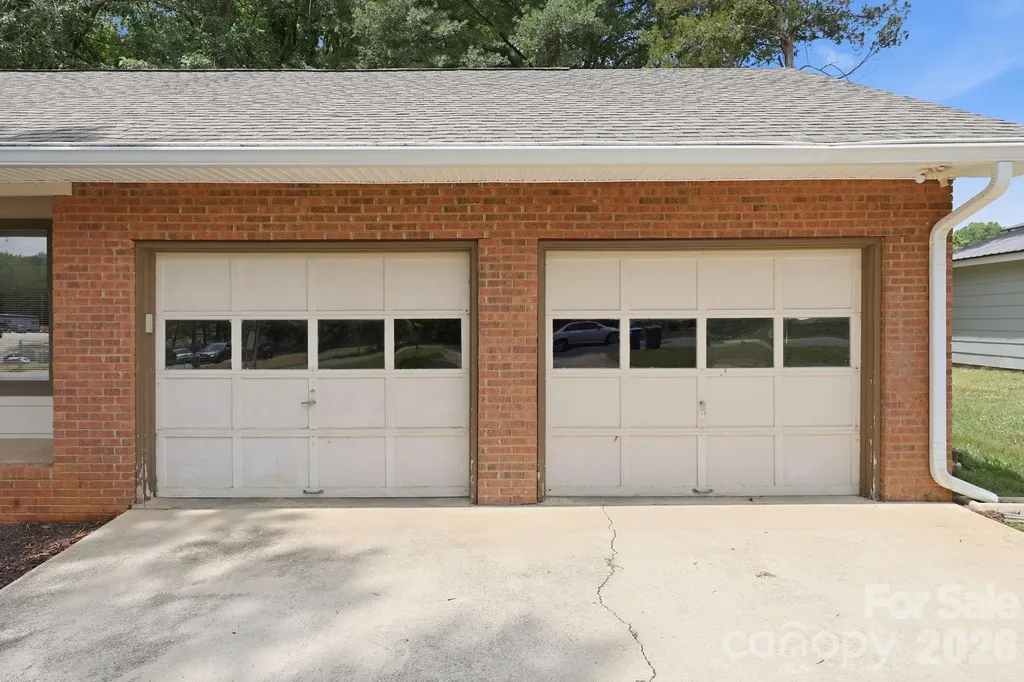 302 S Mccoy Road Salisbury NC 28144