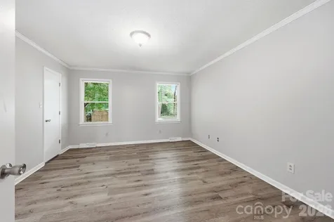 302 S Mccoy Road Salisbury NC 28144