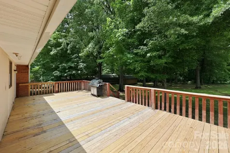 302 S Mccoy Road Salisbury NC 28144