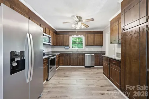302 S Mccoy Road Salisbury NC 28144