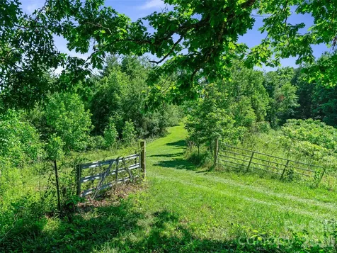 00 Us Hwy 19w Highway Burnsville NC 28714