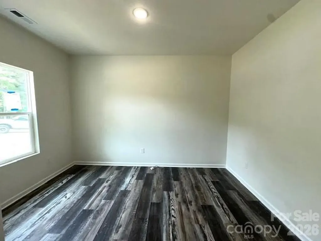 1650 Nicholas Way Hickory NC 28602