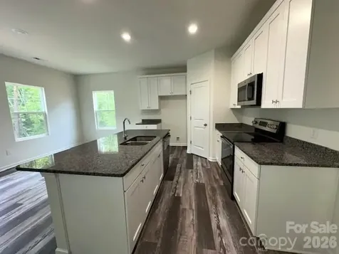 1650 Nicholas Way Hickory NC 28602