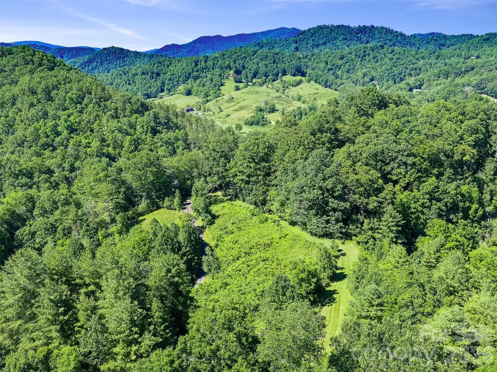 000 Us Hwy 19w Highway Burnsville NC 28714