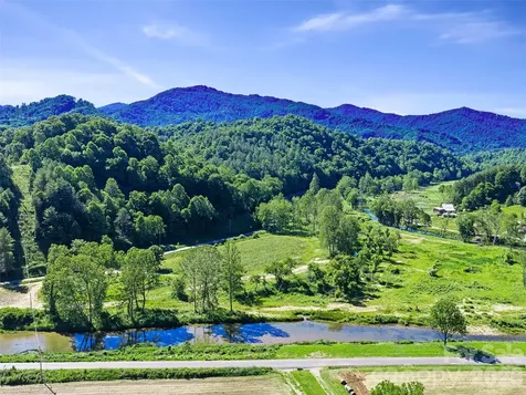 000 Us Hwy 19w Highway Burnsville NC 28714