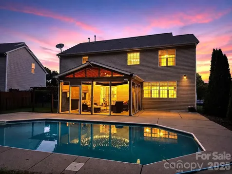 17126 Cambridge Woods Court Charlotte NC 28277