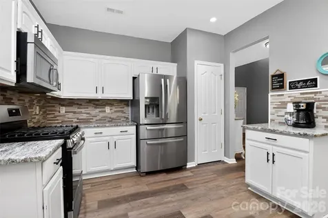 17126 Cambridge Woods Court Charlotte NC 28277