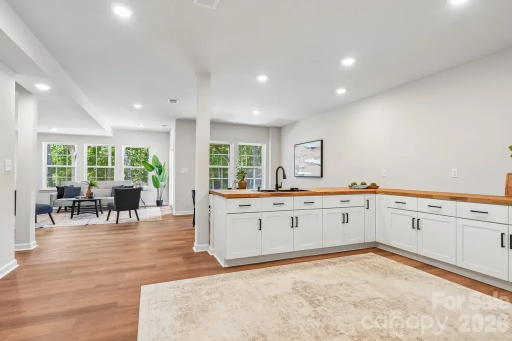 17810 Burnt Hickory Drive Charlotte NC 28278