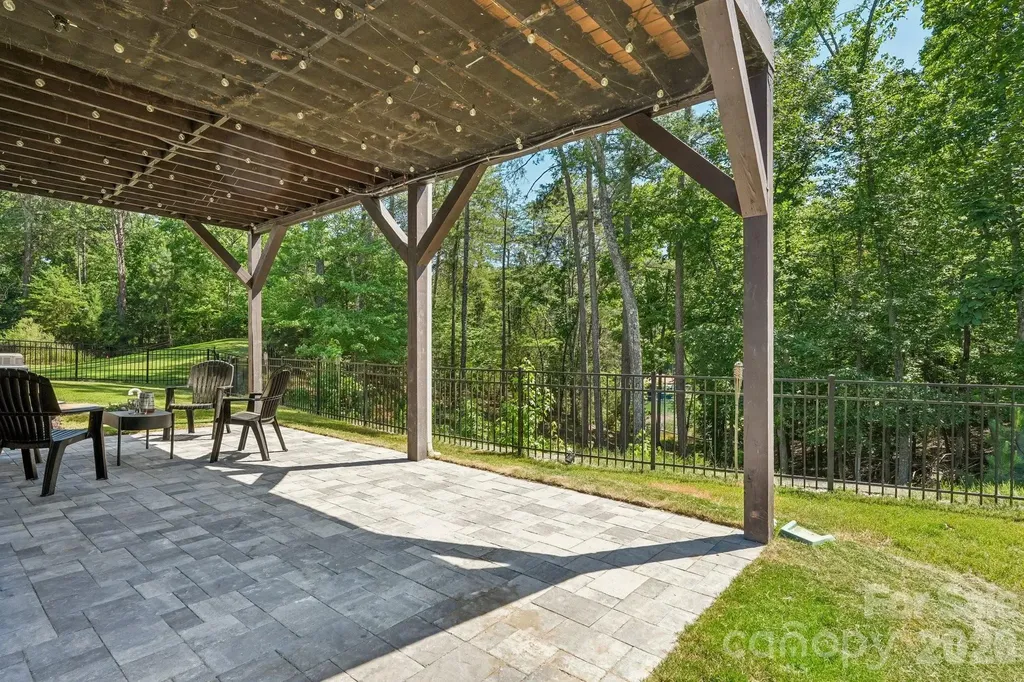 17810 Burnt Hickory Drive Charlotte NC 28278