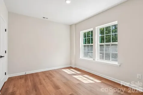 17810 Burnt Hickory Drive Charlotte NC 28278