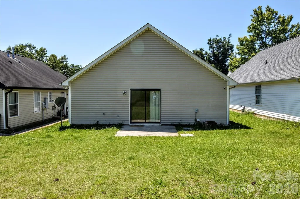 1131 Hannah Rae Court Charlotte NC 28214