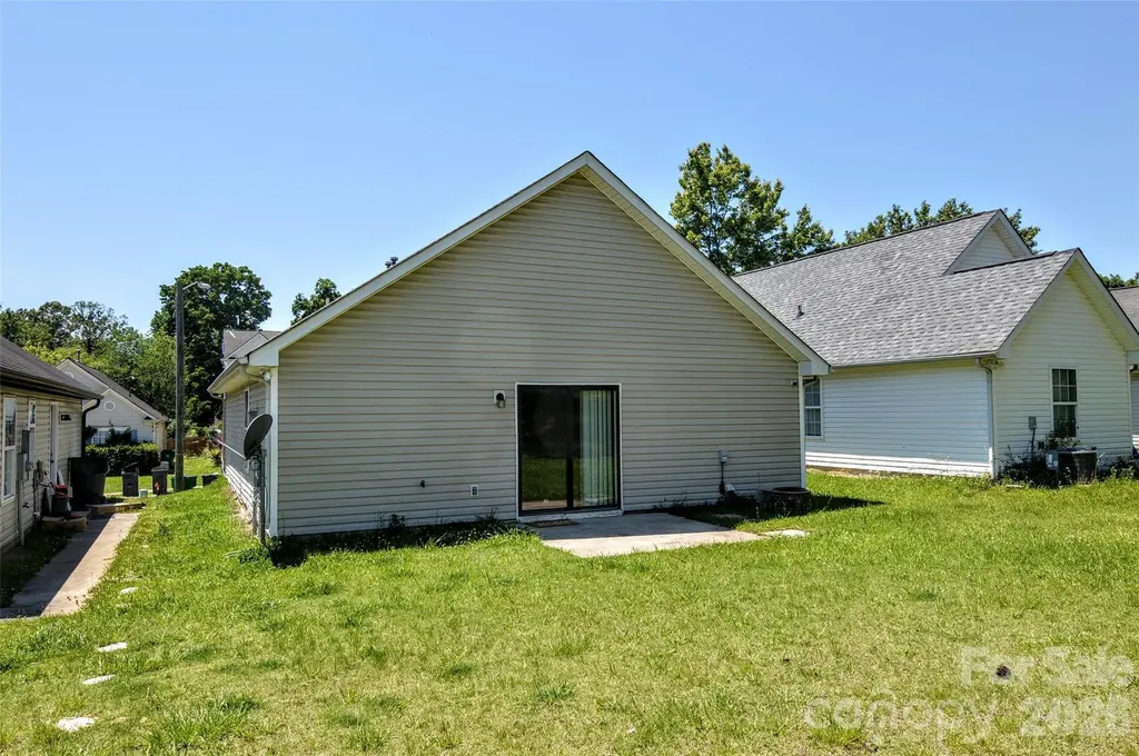 1131 Hannah Rae Court Charlotte NC 28214