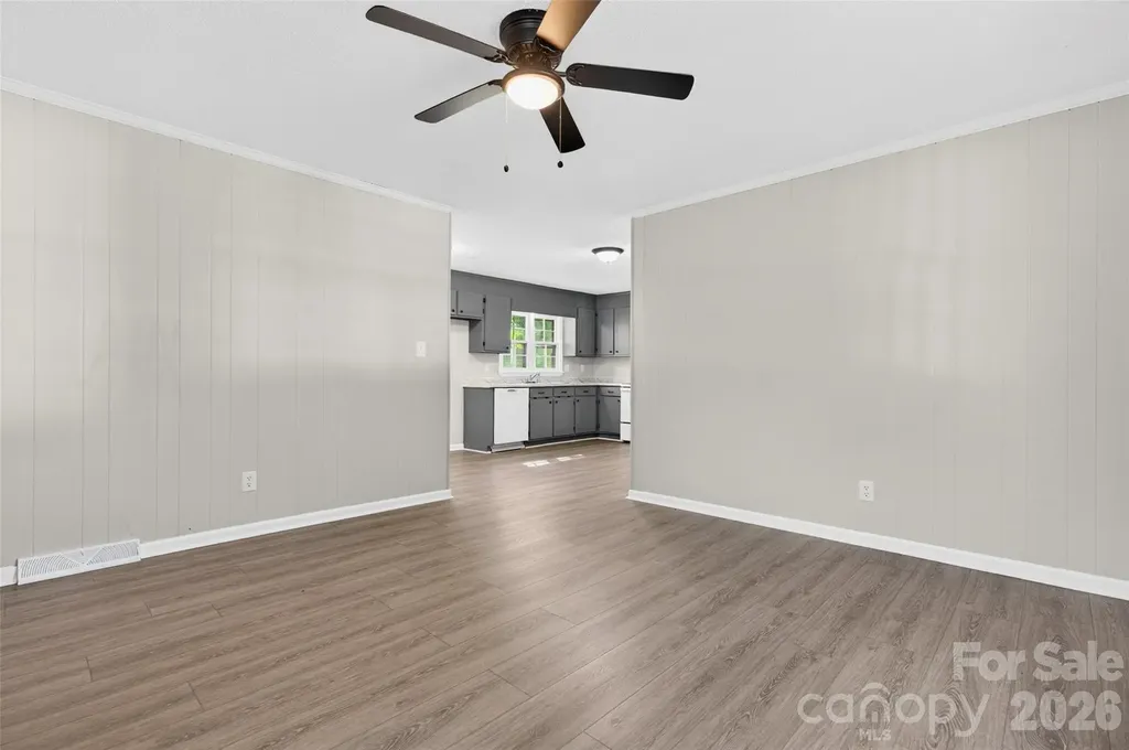 616 Old Farm Road Statesville NC 28625