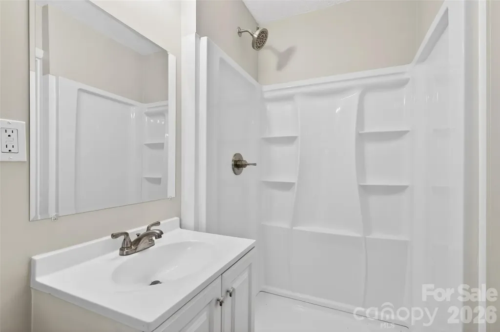 616 Old Farm Road Statesville NC 28625