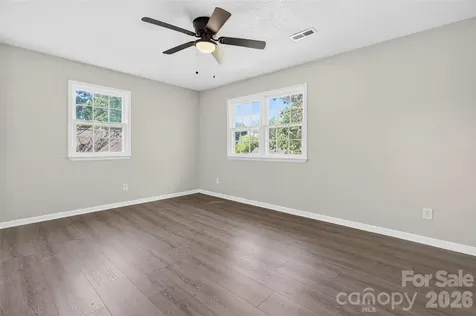 616 Old Farm Road Statesville NC 28625
