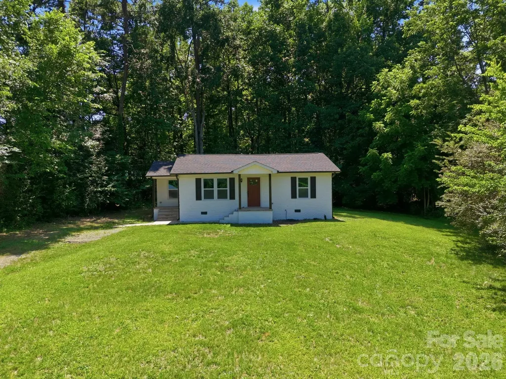 918 Breezewood Drive Charlotte NC 28262