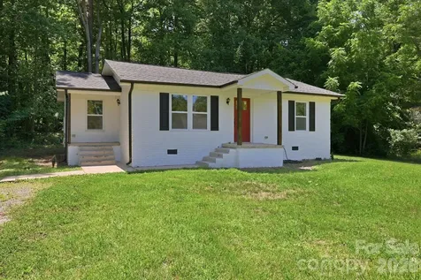 918 Breezewood Drive Charlotte NC 28262