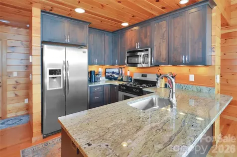 6365 Julius Drive Newland NC 28657