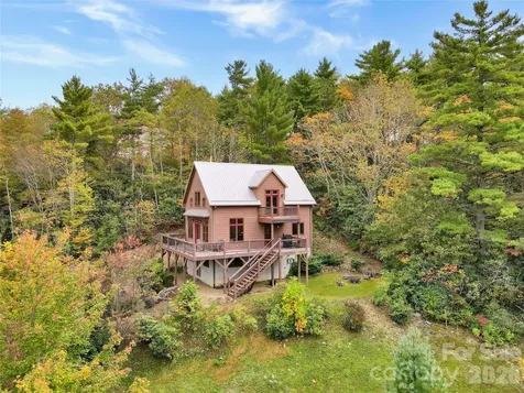 6365 Julius Drive Newland NC 28657