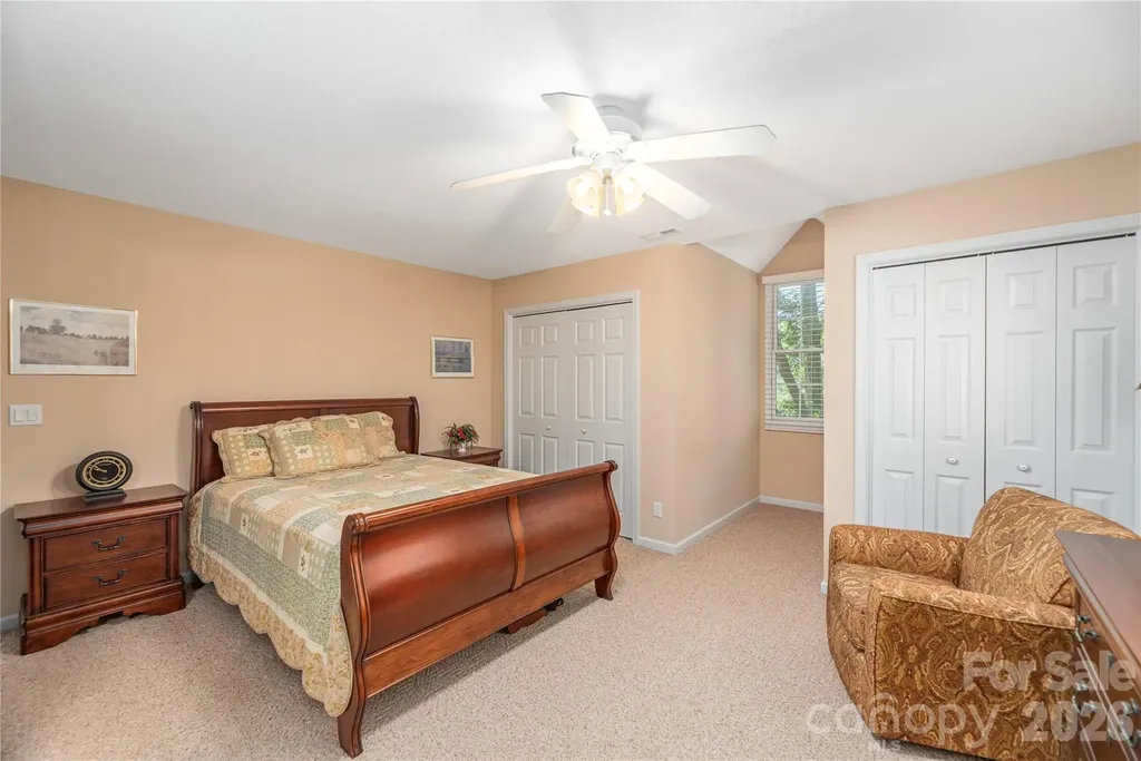 554 Breckenridge Road Waynesville NC 28785