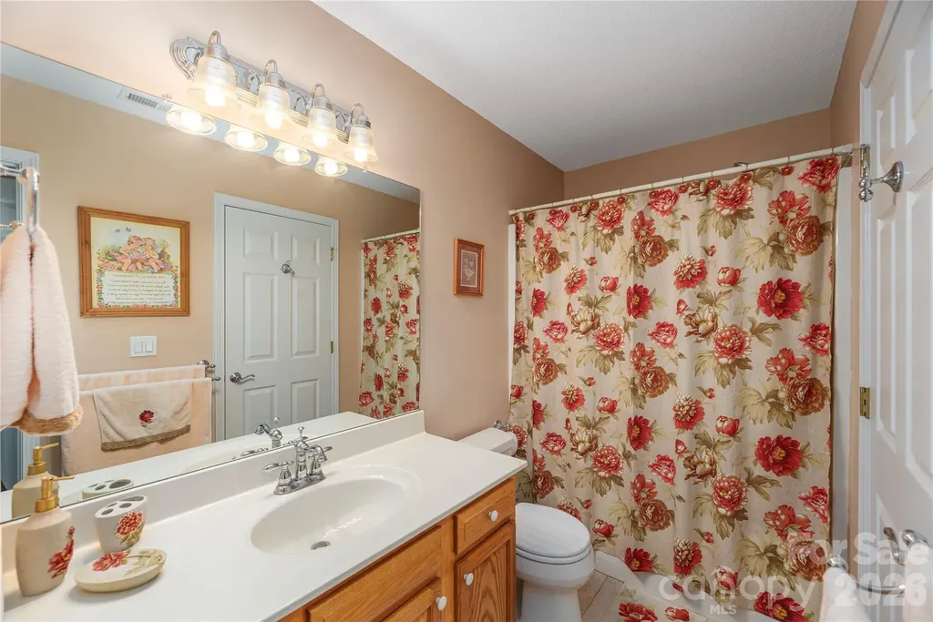 554 Breckenridge Road Waynesville NC 28785