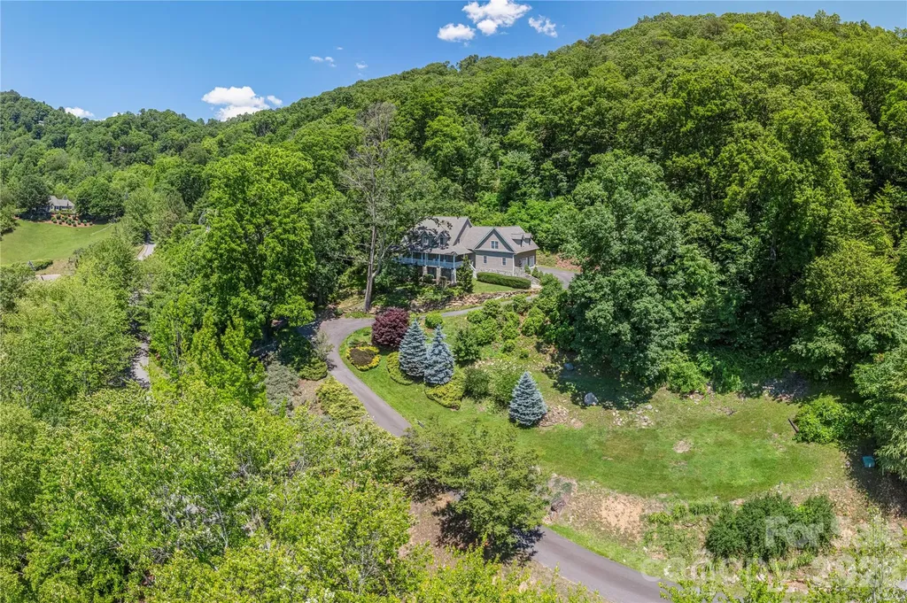 554 Breckenridge Road Waynesville NC 28785