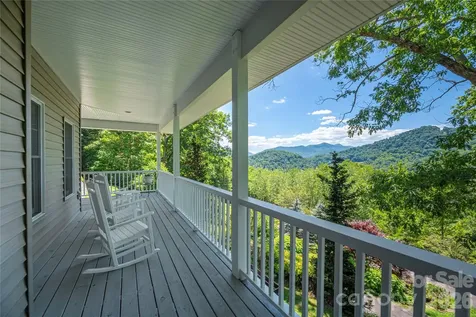 554 Breckenridge Road Waynesville NC 28785