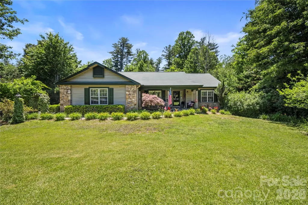 9 Tall Pines Road Hendersonville NC 28739